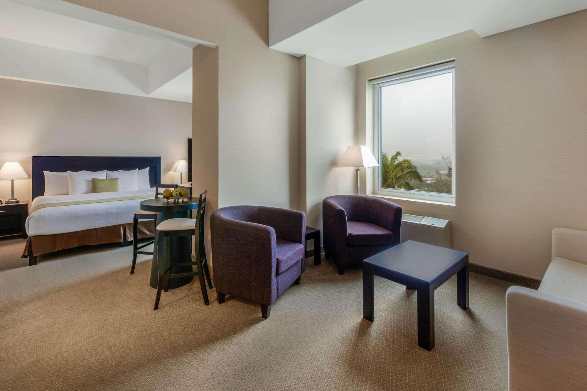 La Quinta By Wyndham Poza Rica Hotel Екстериор снимка