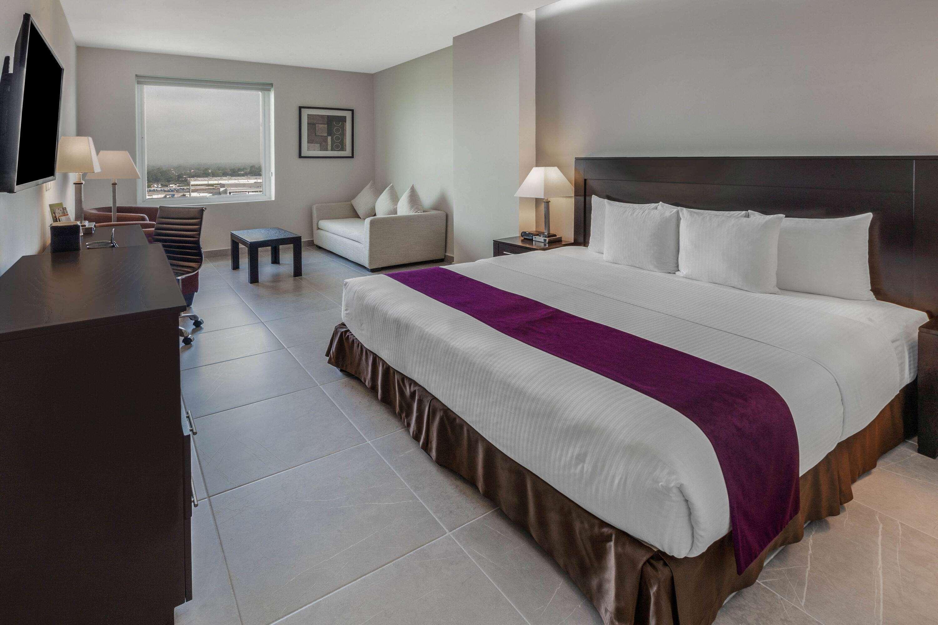 La Quinta By Wyndham Poza Rica Hotel Екстериор снимка