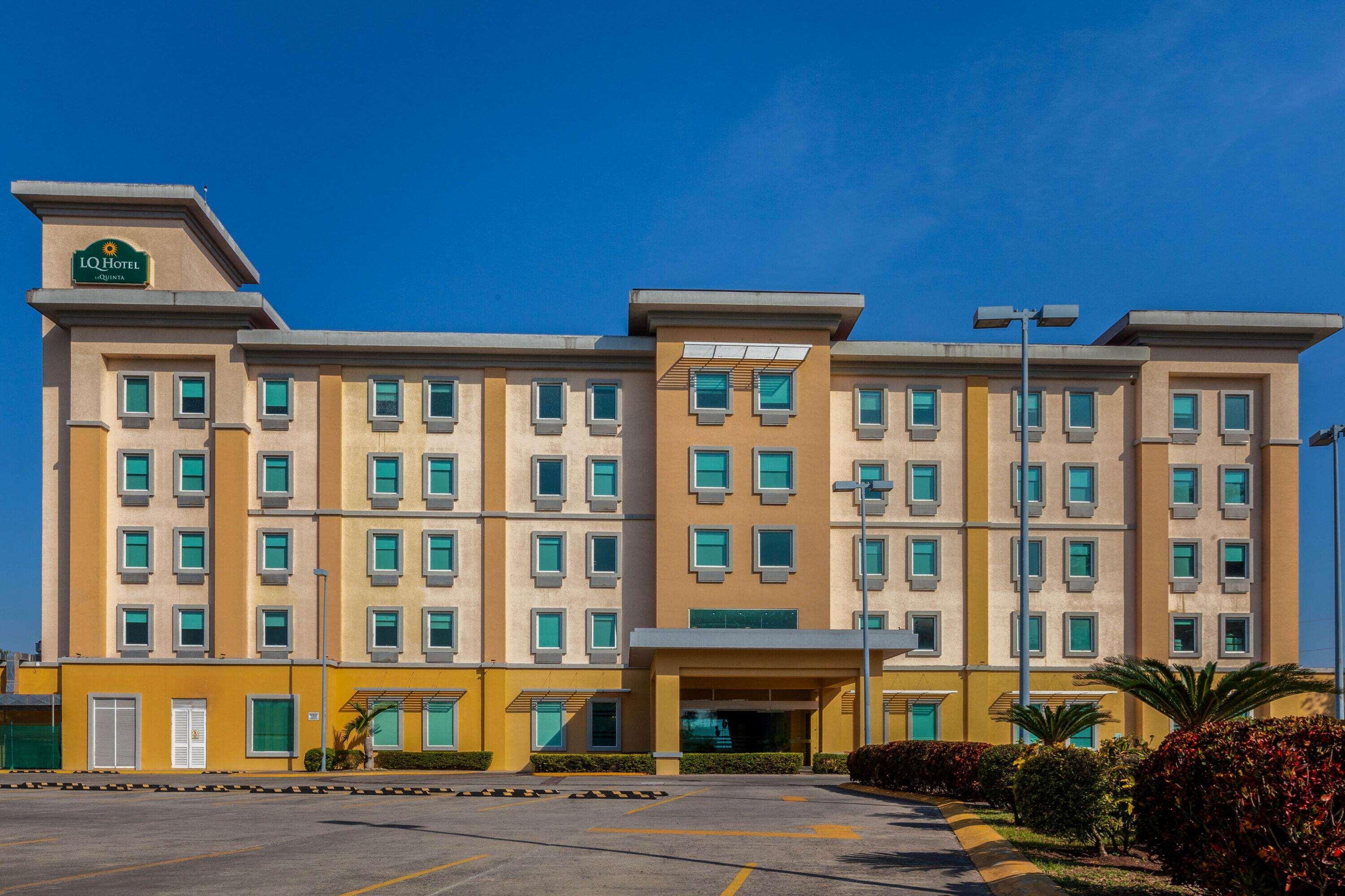La Quinta By Wyndham Poza Rica Hotel Екстериор снимка
